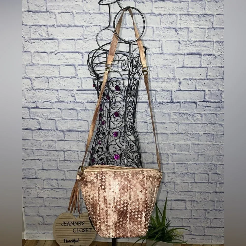 Hobo International Women's Leather Crossbody Bag Woven Tassel Fringe Brown